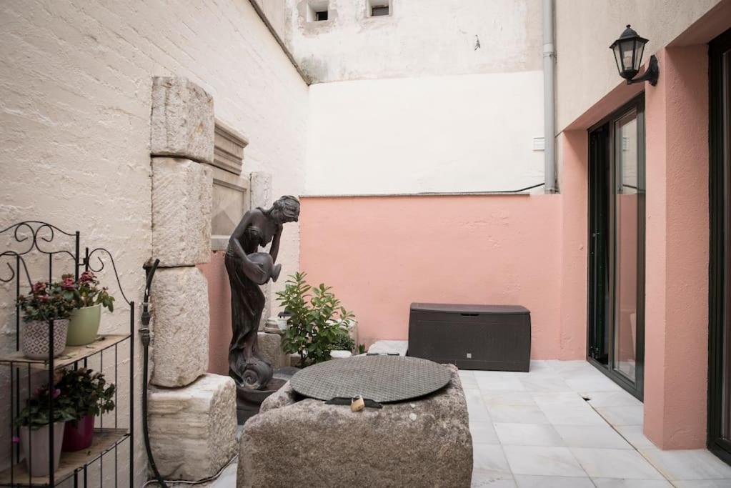 Apartamento En Centro Historico Con Patio Romano San Lorenzo de El Escorial Exterior photo
